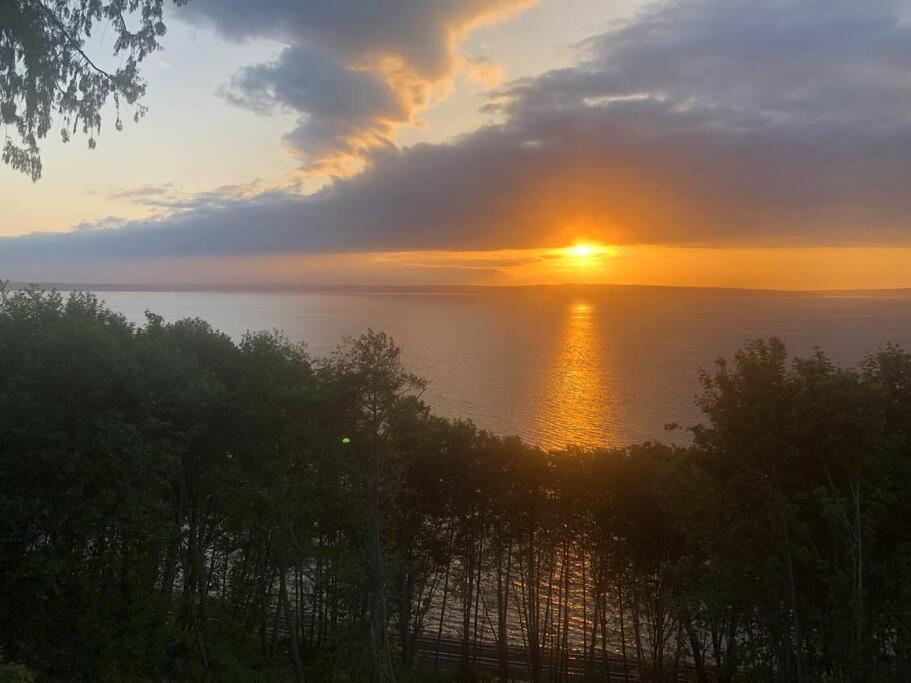 1-Bedroom Seaview Guesthouse On Seattle Luxury Estate With Views Of Olympic Mountains Esterno foto