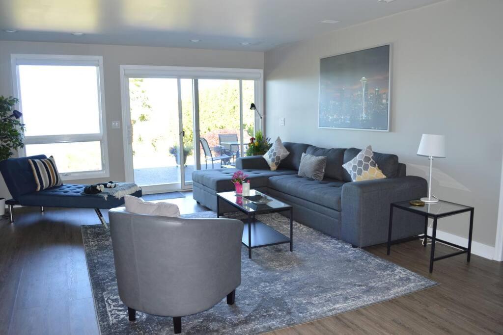 1-Bedroom Seaview Guesthouse On Seattle Luxury Estate With Views Of Olympic Mountains Esterno foto